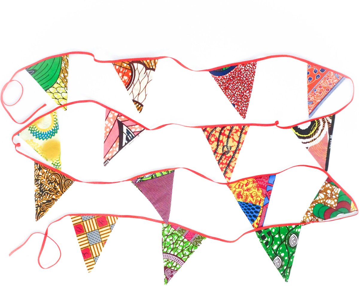 Stoffen slingers | Rood lint | Herbruikbare slingers | Goed doel | Duurzaam cadeau | Vlaggenlijn | Slingers verjaardag